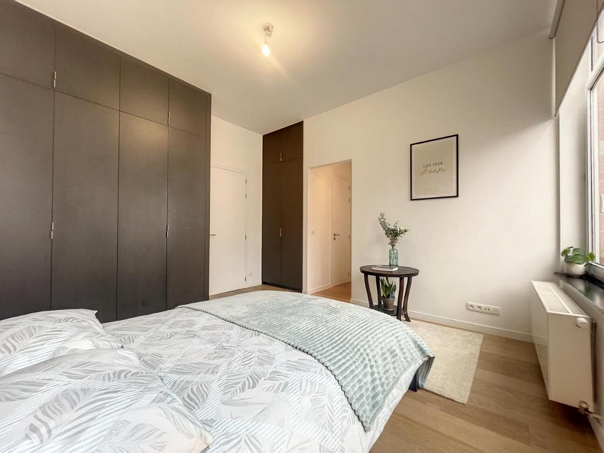Elegant Flat Cinquantenaire Брюссель Экстерьер фото
